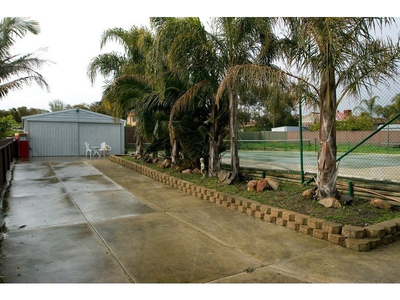 4 Cadiz Court, Gulfview Heights SA 5096