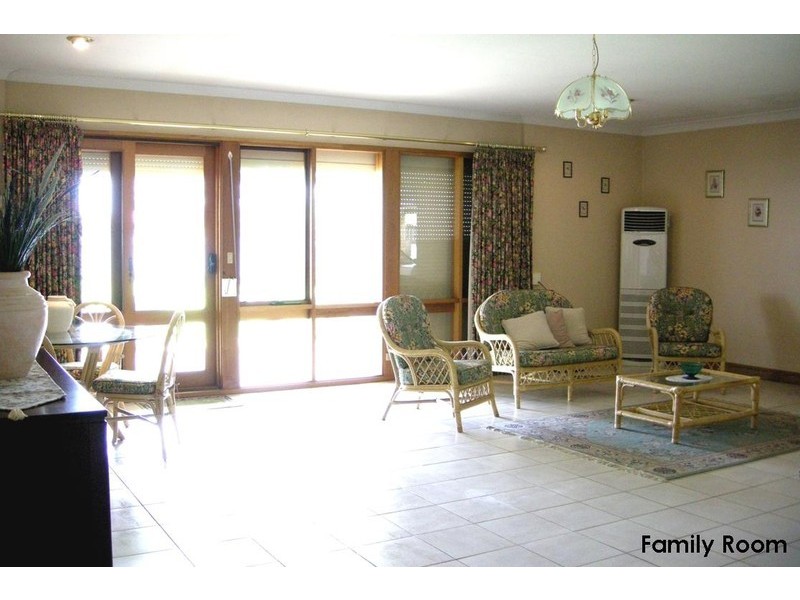 148 Philip Highway, Elizabeth South SA 5112