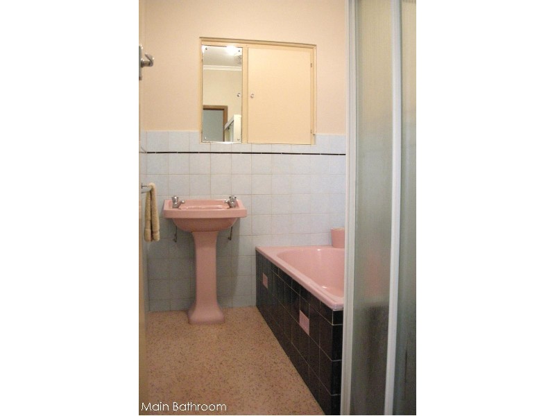 148 Philip Highway, Elizabeth South SA 5112