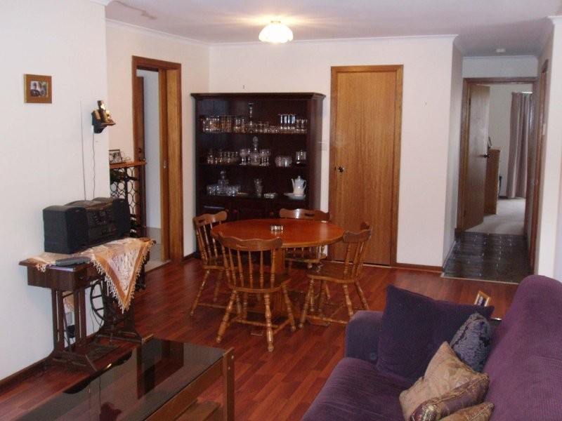 4 Hampton Court, Wynn Vale SA 5127