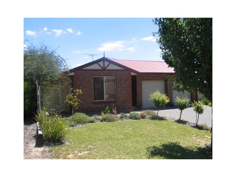 19 LAKE MIRANDA Court, Greenwith SA 5125