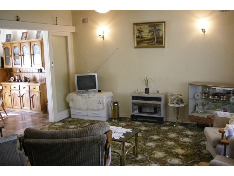 41 SALISBURY Avenue, Valley View SA 5093