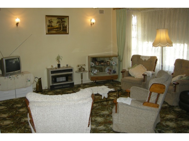 41 SALISBURY Avenue, Valley View SA 5093