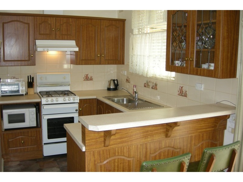41 SALISBURY Avenue, Valley View SA 5093