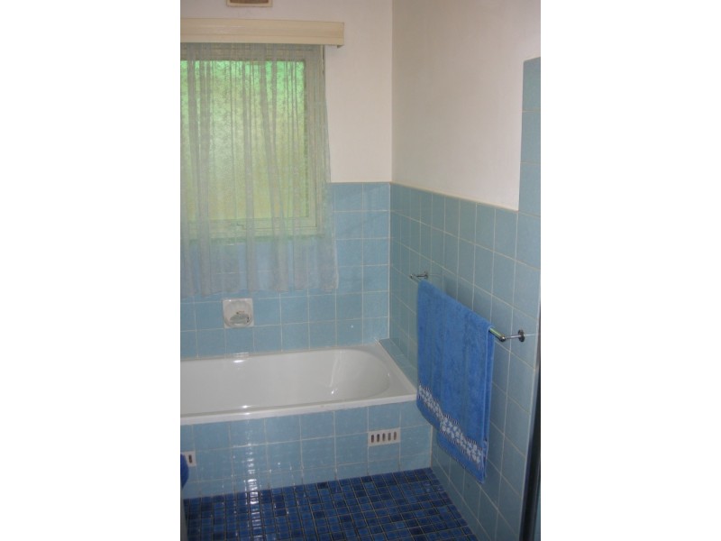 41 SALISBURY Avenue, Valley View SA 5093
