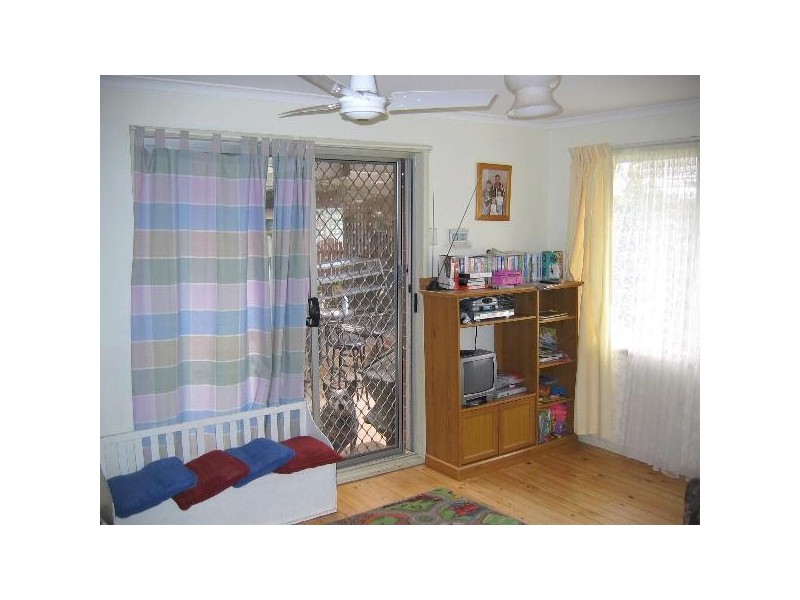 32 Damian Drive, Salisbury Heights SA 5109