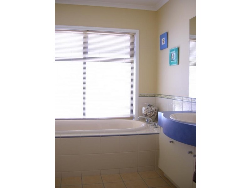 91 RM Williams Drive, Walkley Heights SA 5098