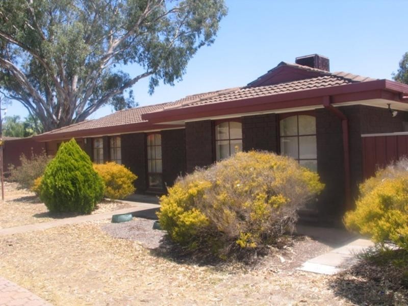 10 WOOLASTON Road, Salisbury Downs SA 5108