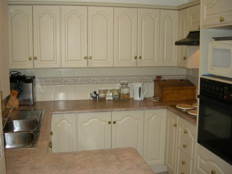 10 WOOLASTON Road, Salisbury Downs SA 5108