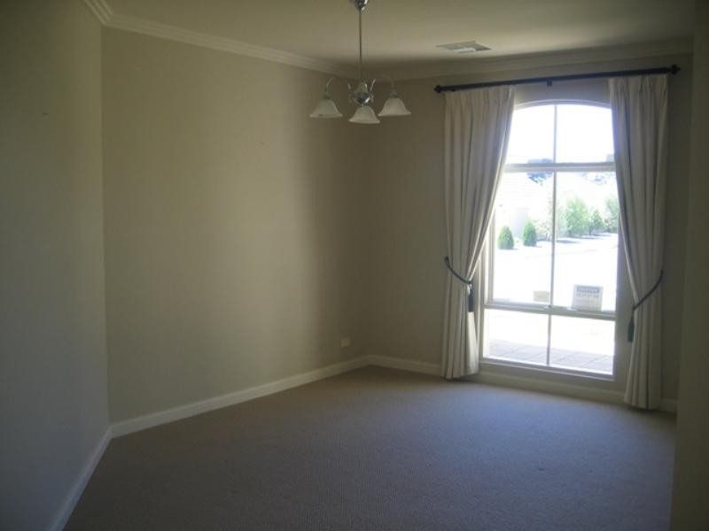 6 Rokewood Circuit, Golden Grove SA 5125