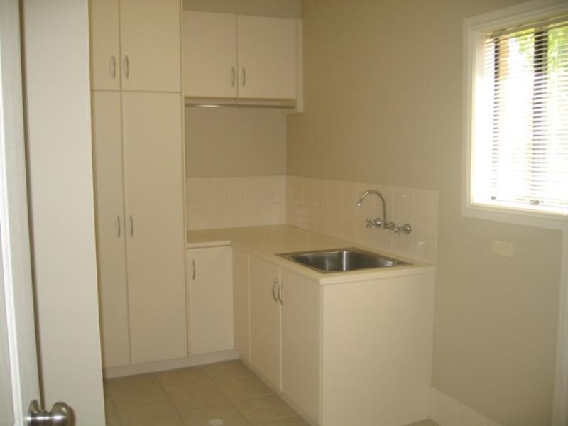 6 Rokewood Circuit, Golden Grove SA 5125