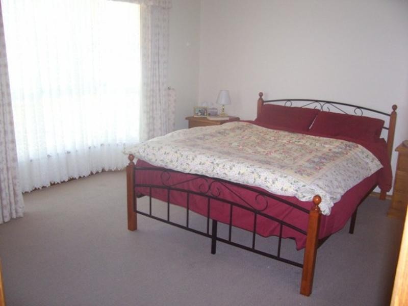 32 Stillwell Court, Greenwith SA 5125