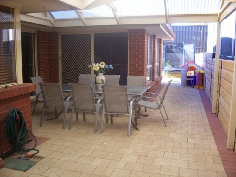 8 Seafarer Court, Gulfview Heights SA 5096
