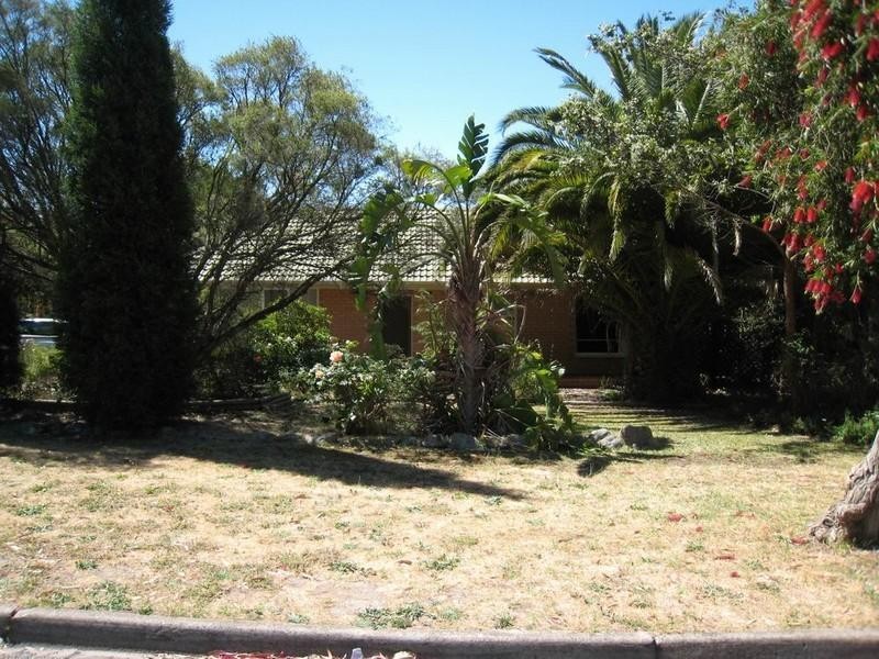 10 Lema Avenue, Fairview Park SA 5126