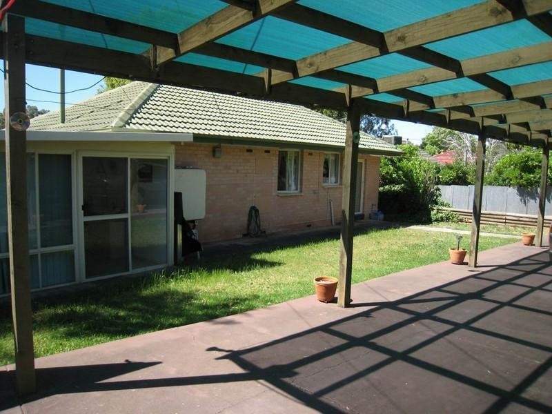 13 Heather Drive, Ridgehaven SA 5097