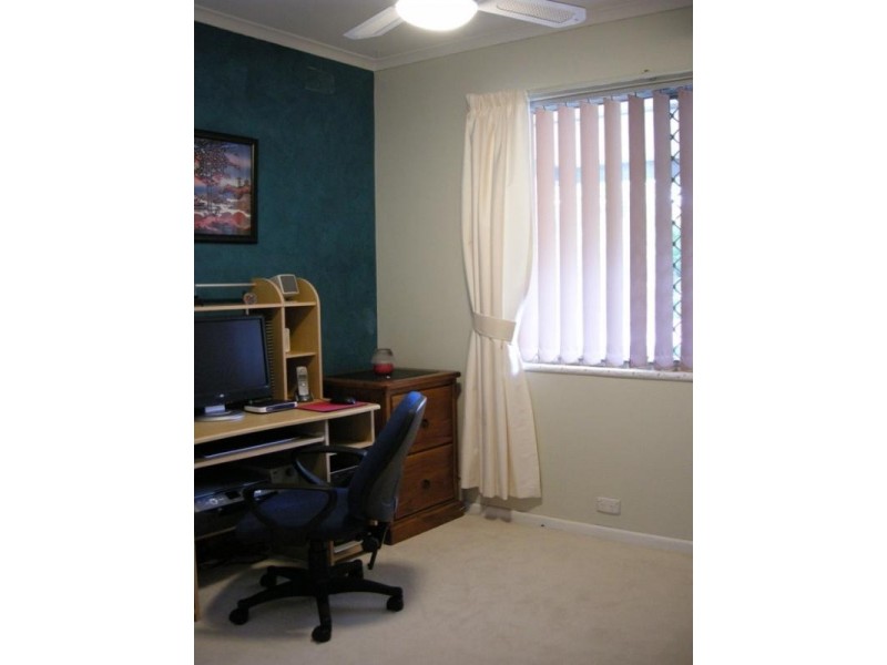 11 Sunhaven Road, Redwood Park SA 5097