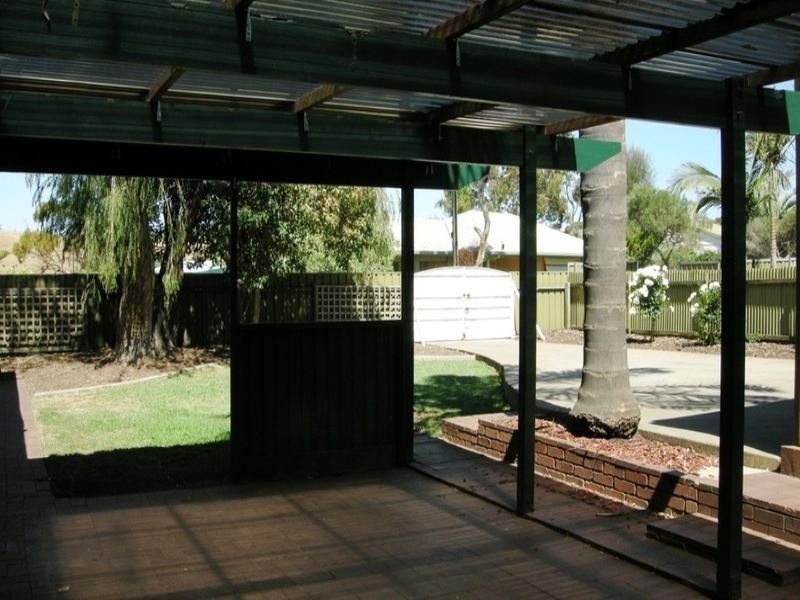 9 Allen Street, Old Noarlunga SA 5168