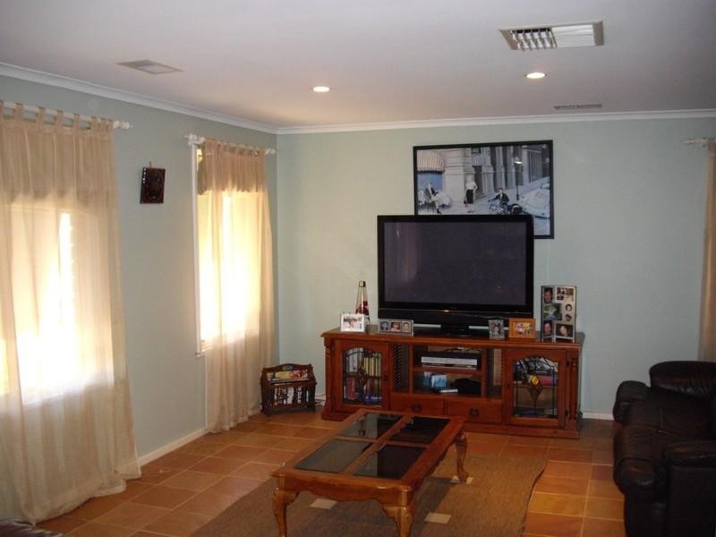 35 CASSIA Street, Surrey Downs SA 5126