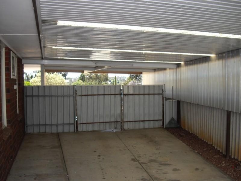 35 CASSIA Street, Surrey Downs SA 5126