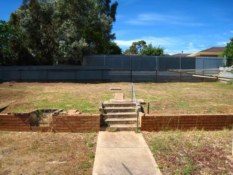 21 Stevens Drive, Ridgehaven SA 5097