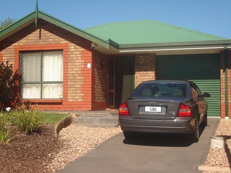 24 McIntosh Court, Wynn Vale SA 5127