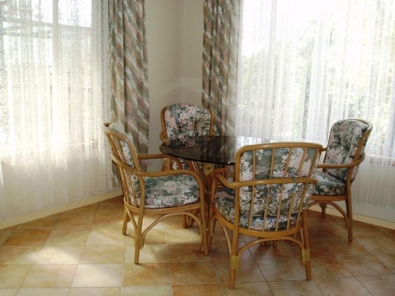 317 WRIGHT Road, Valley View SA 5093