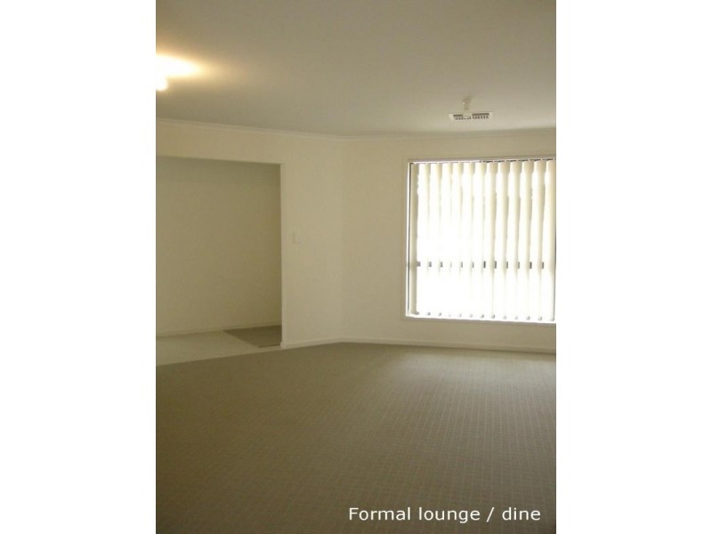 14 Admiralty Circuit ( PLAYFORD WATERS ), Smithfield SA 5114