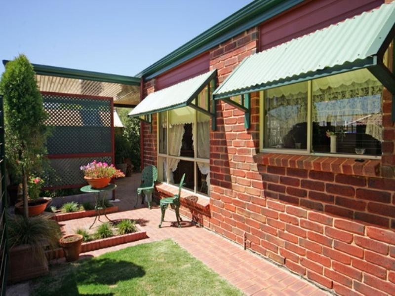 28 Rokewood Circuit, Golden Grove SA 5125