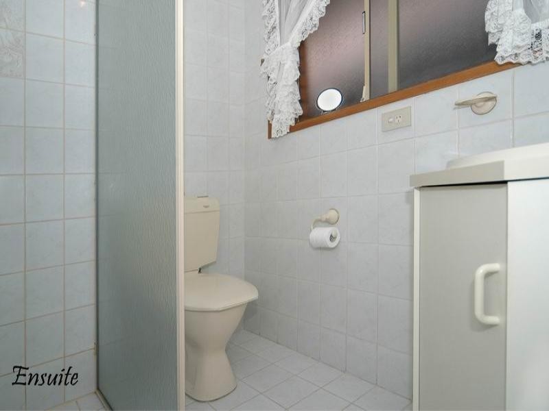 13 Sutherland Place, Golden Grove SA 5125