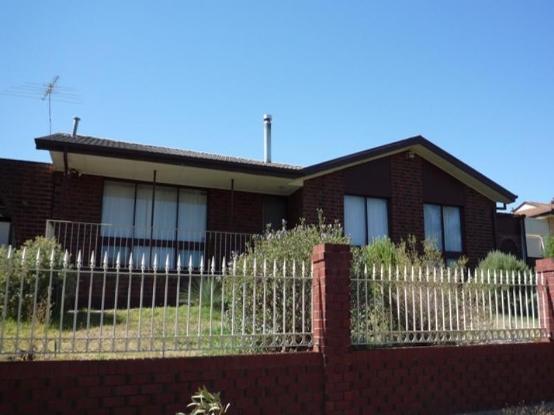 2 Gill Court, Hope Valley SA 5090
