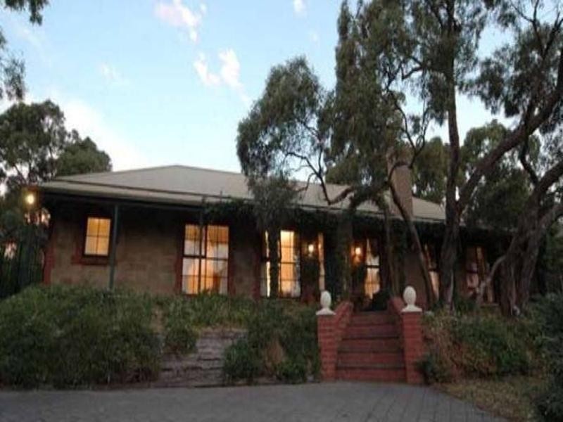 25 Coomurra Drive, Salisbury Heights SA 5109