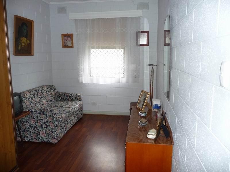 5 Bolton Court, Mansfield Park SA 5012