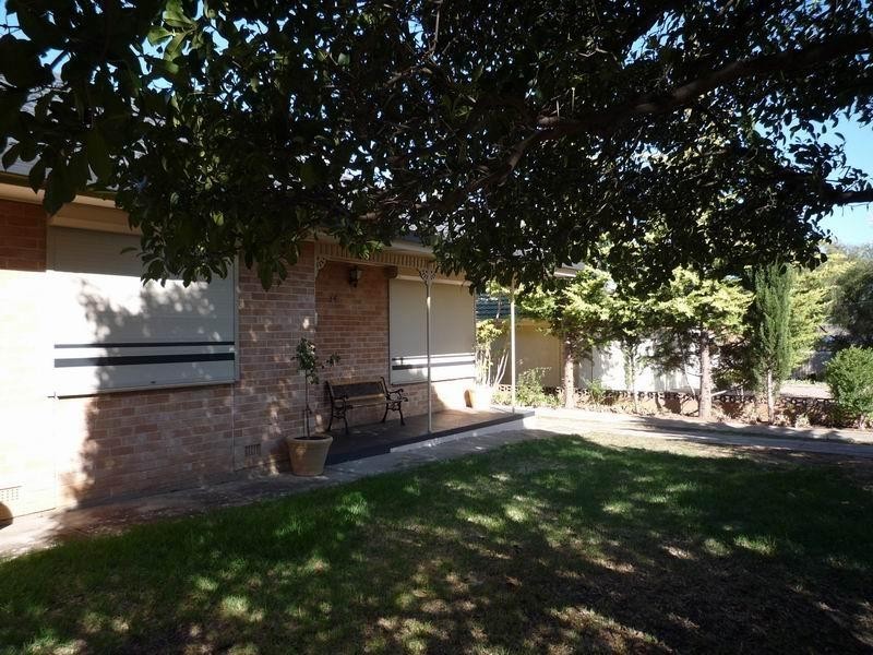 14 Carousel Street, Para Vista SA 5093