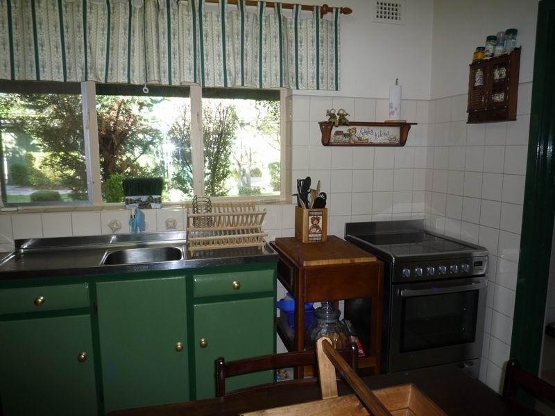 14 Carousel Street, Para Vista SA 5093