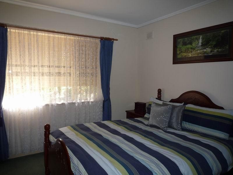 14 Carousel Street, Para Vista SA 5093