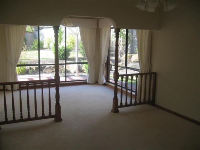 12 LADY WILLIAMS Place, Golden Grove SA 5125