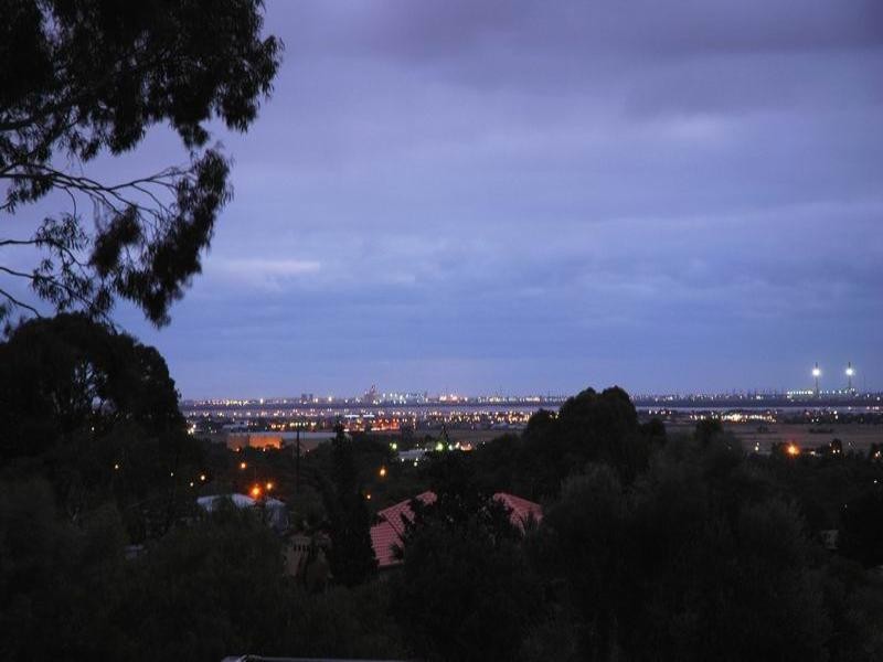 4 Alcazar Avenue, Gulfview Heights SA 5096