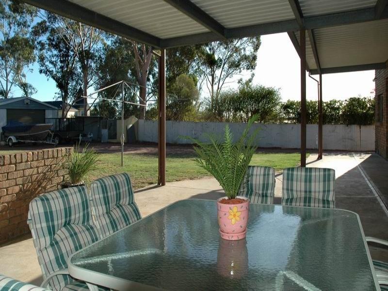 4 Alcazar Avenue, Gulfview Heights SA 5096