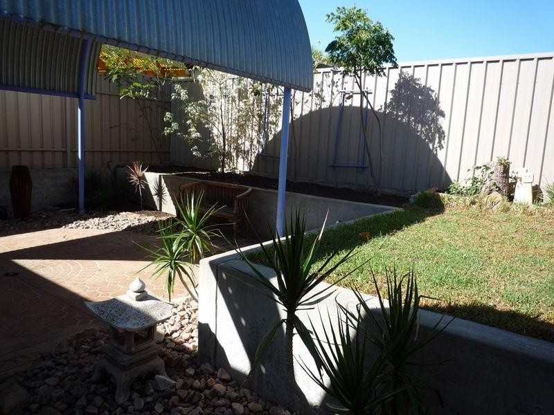 15 Carrail Grove, Greenwith SA 5125