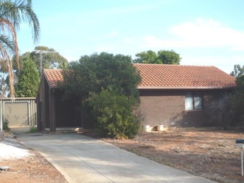 4 Guildford Close, Salisbury Heights SA 5109