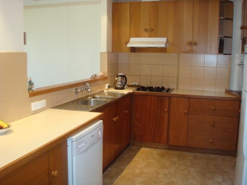 16 McKenzie Crescent, Gulfview Heights SA 5096