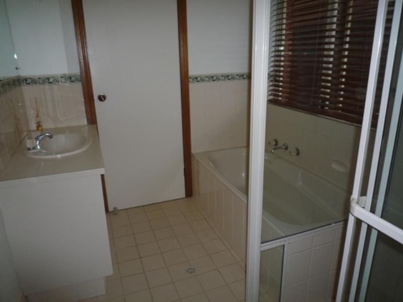 10 Innes Court, Greenwith SA 5125