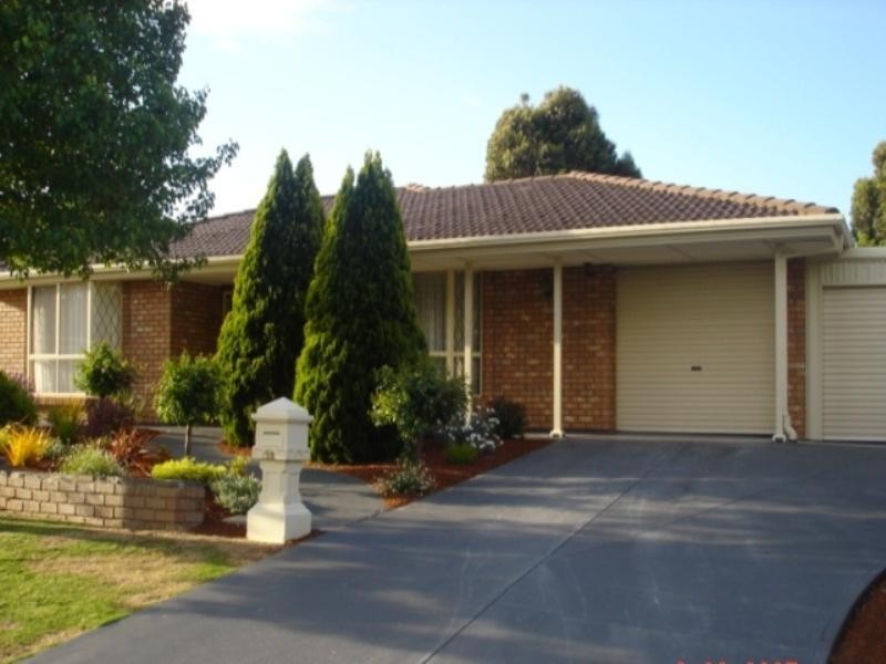 32 Stillwell Court, Greenwith SA 5125