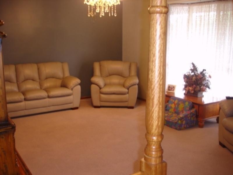 32 Stillwell Court, Greenwith SA 5125