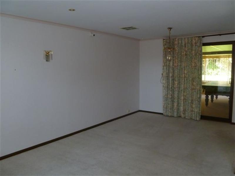 6 Sevres Court, Modbury Heights SA 5092