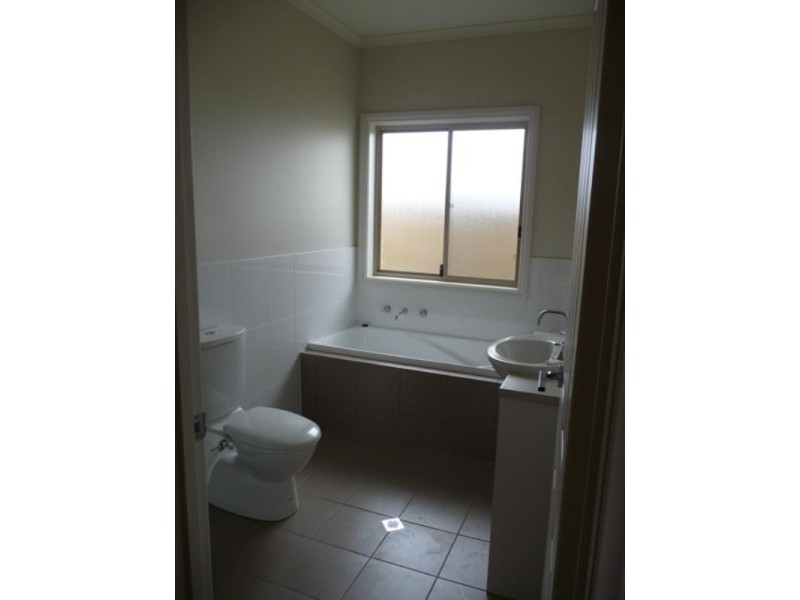 31 Blyth Street, Clearview SA 5085