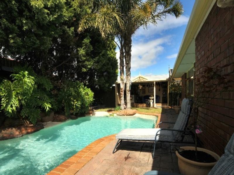 18 Bernacchi Court, Greenwith SA 5125