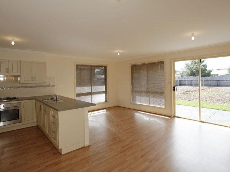 22 RAILWAY Terrace, Kilburn SA 5084