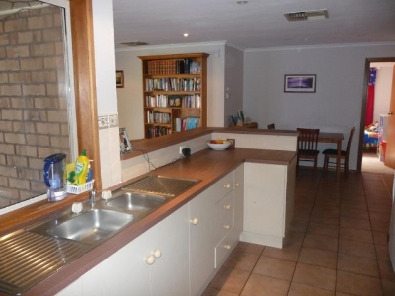 18 Tuglow Court, Hillbank SA 5112