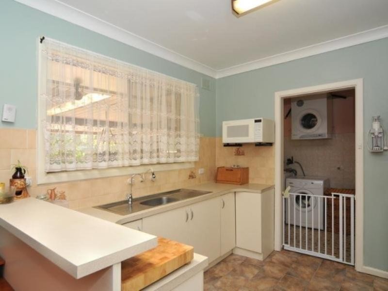 8 Cheltenham Crescent, Salisbury East SA 5109